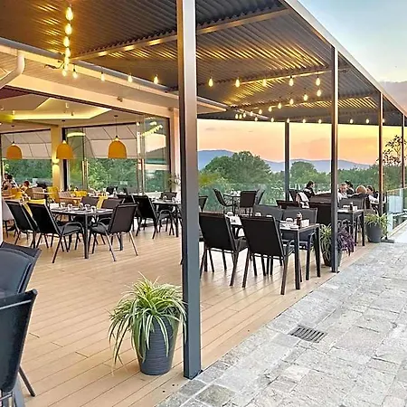 Hotel Summer Breeze Park Apartment, Santa Marina Village, 4*